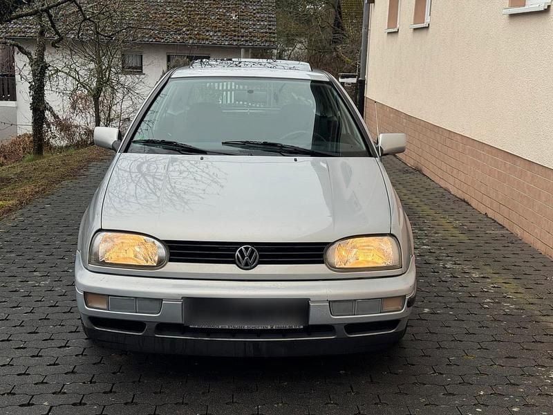 Gebraucht VW Golf III 75 PS (55 kW) 1997 Grau Kleinwagen