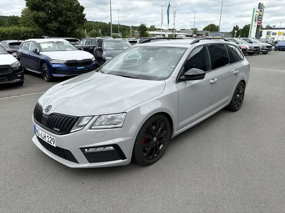 Gebraucht Skoda Octavia RS 184 PS (135 kW) 2019 Grau Kombi