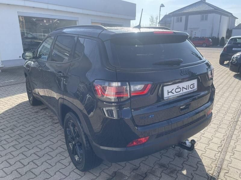 Gebraucht Jeep Compass 239 PS (175 kW) 2022 Schwarz SUV
