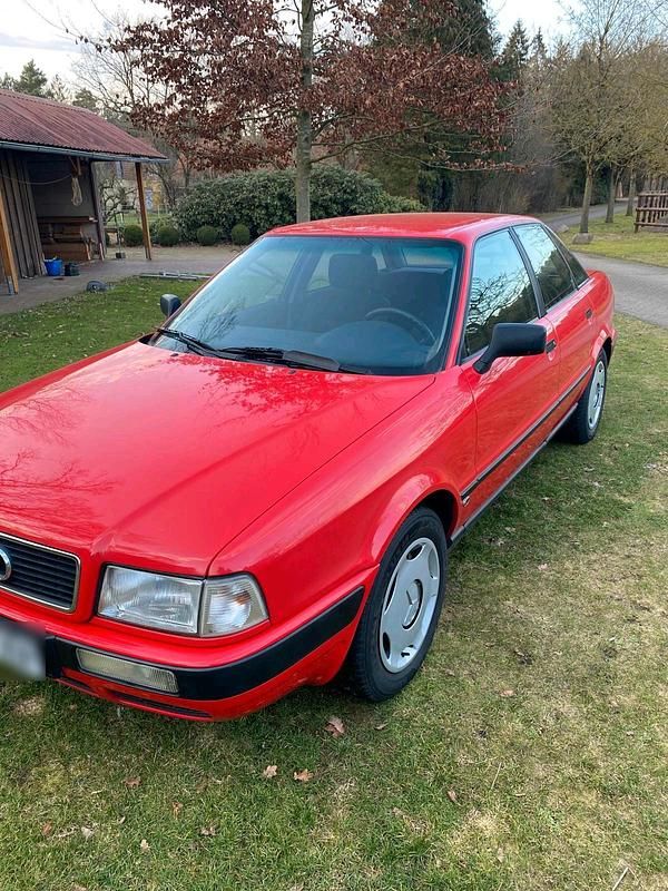 Gebraucht Audi 80 116 PS (85 kW) 1994 Rot Limousine