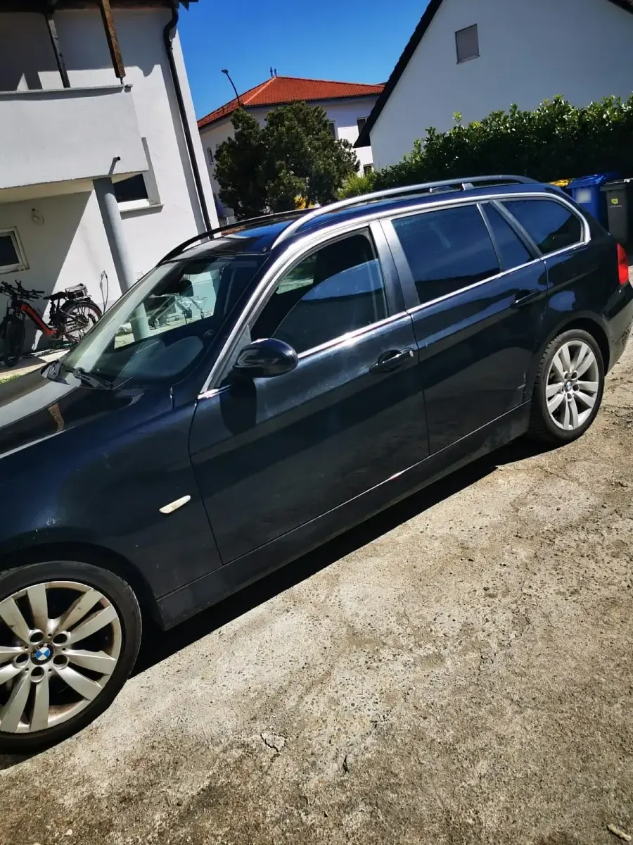 Second-hand BMW 330 2008 Break