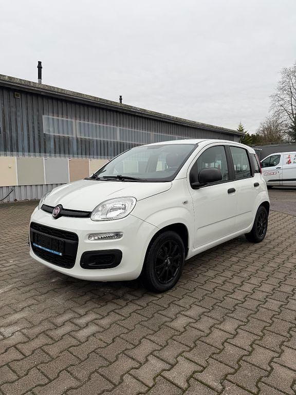 Weiß Gebraucht 2016 Fiat Panda Pop Limousine | 4.999 € (Fairer Preis) - Bild 1/4