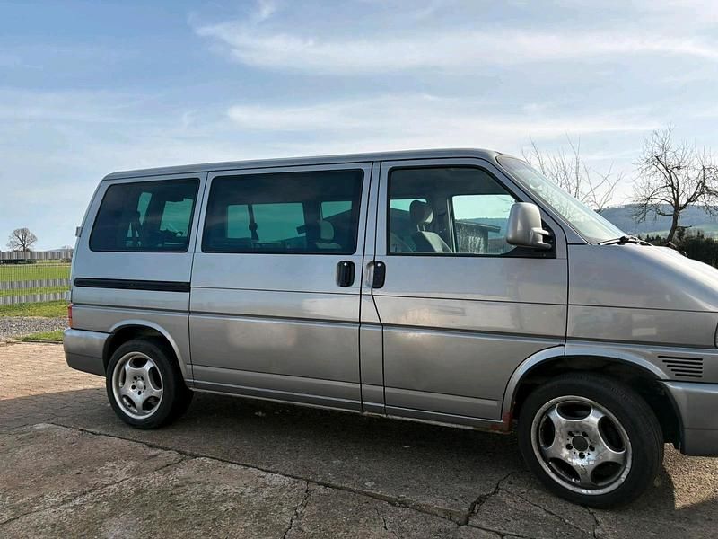 Gebraucht VW T4 102 PS (75 kW) 1999 Silber Van