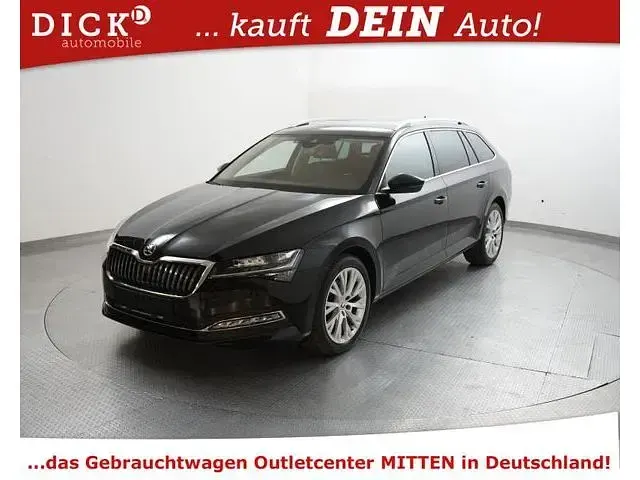 Gebraucht Skoda Superb Style 150 PS (110 kW) 2022 Black magic perleff. met. Kombi