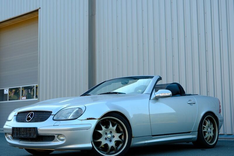 Silber Gebraucht 2001 Mercedes SLK230 Cabrio | 2.460 € (Superpreis) - Bild 1/4