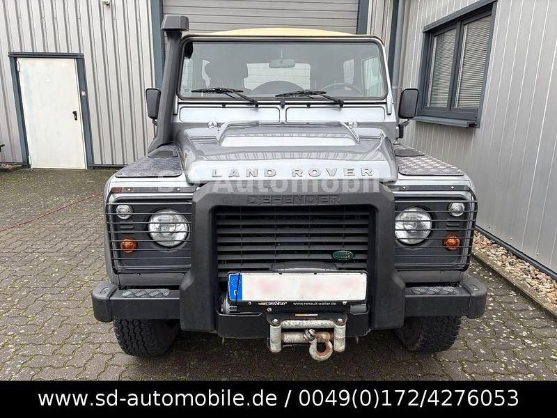 Gebraucht Land Rover Defender 122 PS (89 kW) 2012 Grau SUV