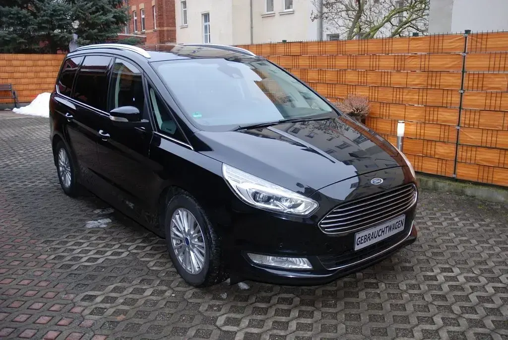 Gebraucht Ford Galaxy Titanium 209 PS (153 kW) 2016 Schwarz Van / Kleinbus