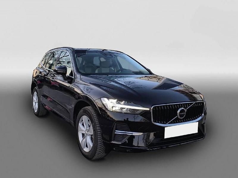 Gebraucht Volvo XC60 Core 197 PS (144 kW) 2023 Schwarz SUV
