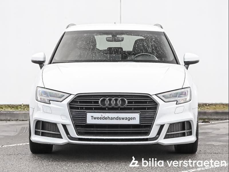 Gebraucht Audi A3 S-Line 150 PS (110 kW) 2019 Weiß Limousine