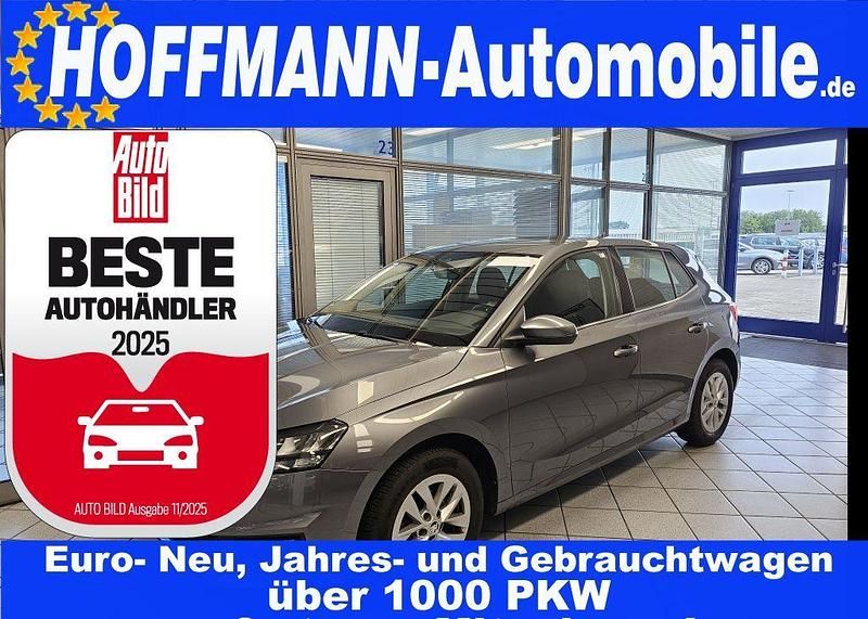 Graphitgreymet. (metallic) Gebraucht 2023 Skoda Fabia Style Limousine | 15.800 € (Fairer Preis) - Bild 1/4