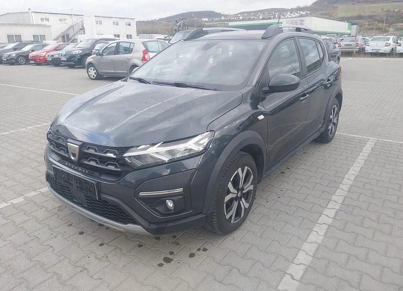 Gebraucht Dacia Sandero Expression 101 PS (74 kW) 2021 Grau Kleinwagen