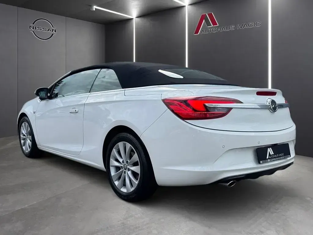 Gebraucht Opel Cascada Innovation 136 PS (100 kW) 2019 Weiß Cabrio