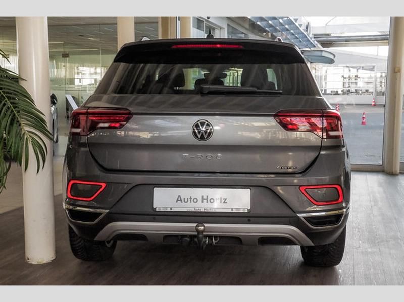 Usata VW T-Roc Style 150 CV (110 kW) 2024 SUV