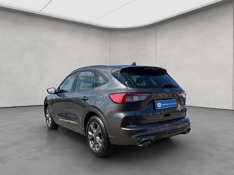 Gebraucht Ford Kuga ST-Line 151 PS (111 kW) 2024 Magnetic grey metallic SUV