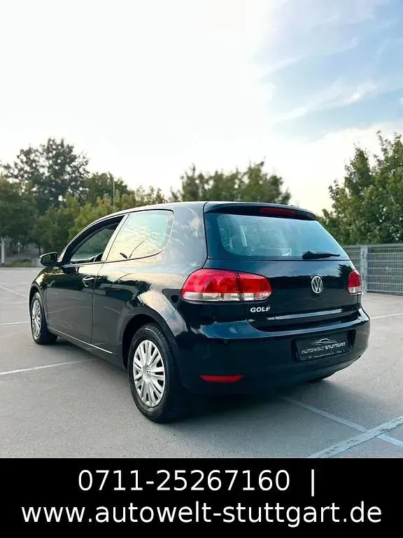 Gebraucht VW Golf VI S 80 PS (58 kW) 2009 Schwarz Limousine