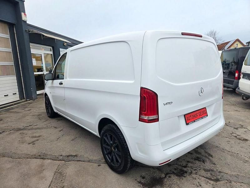 Gebraucht Mercedes Vito 190 PS (139 kW) 2016 Weiß Van