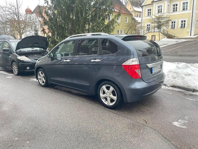 Gebraucht Honda FR-V 140 PS (102 kW) 2006 Grau Van / Kleinbus