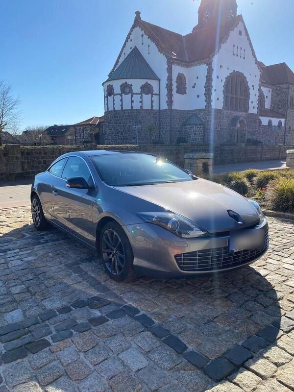 Grau Gebraucht 2013 Renault Laguna Coupé Coupé | 6.700 € - Bild 1/4