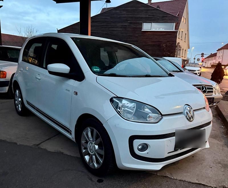 Weiß Gebraucht 2015 VW up! CLUB Kleinwagen | 6.990 € (Fairer Preis) - Bild 1/4