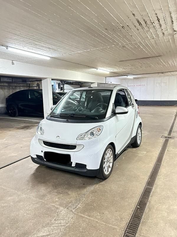 Weiß Gebraucht 2007 Smart ForTwo Cabrio Cabrio | 4.699 € (Fairer Preis) - Bild 1/4