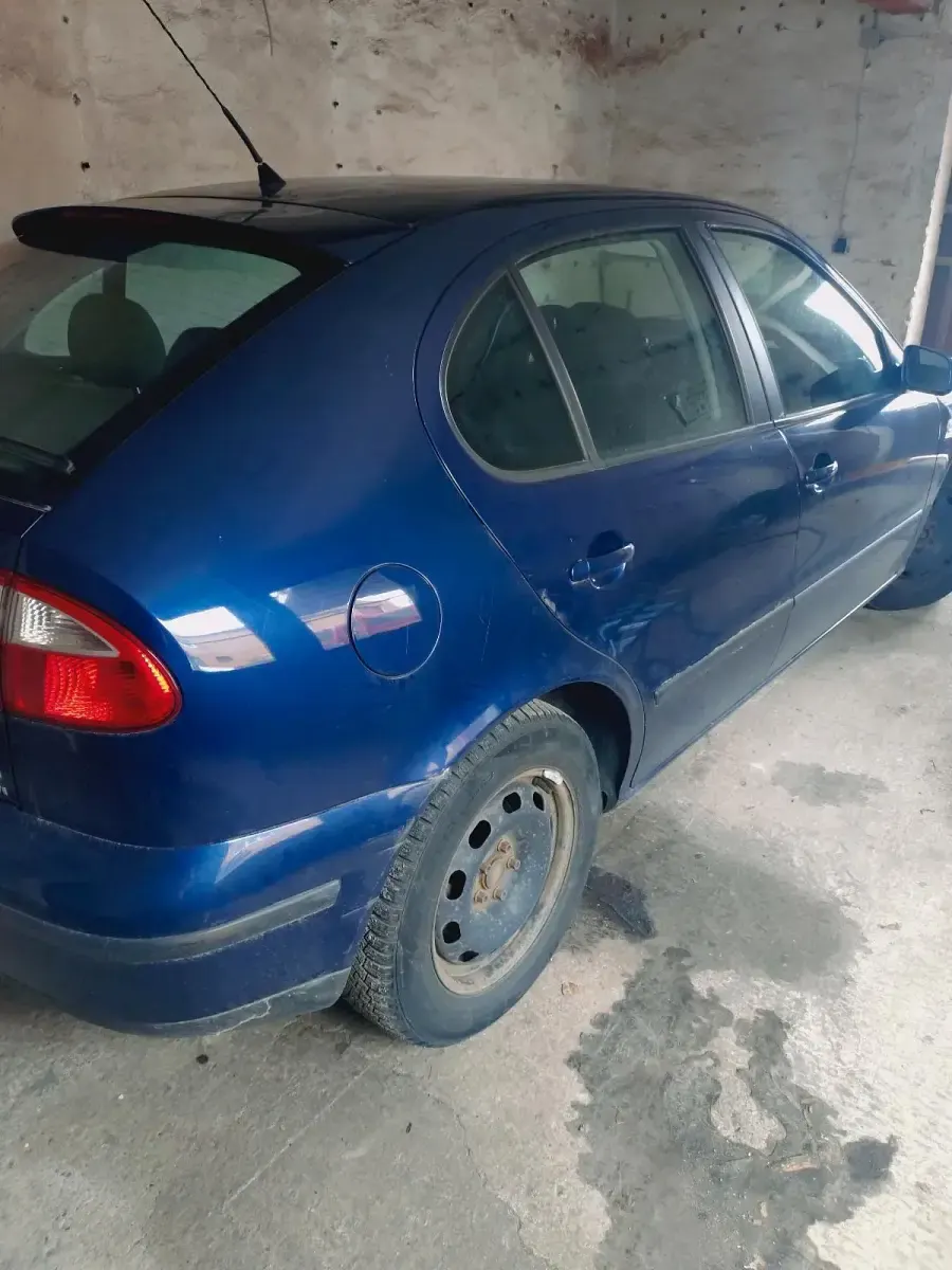 Usata Seat Leon 90 CV (66 kW) 2002 Utilitaria