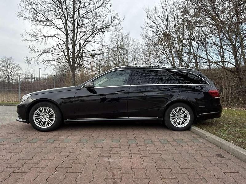 Gebraucht Mercedes E200 Elegance 136 PS (100 kW) 2016 Kombi