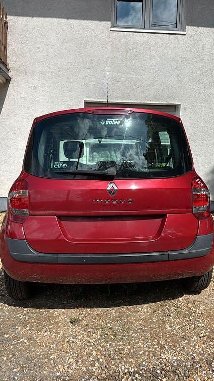 Rot Gebraucht 2009 Renault Modus Expression Van / Kleinbus | 1.100 € (Guter Preis) - Bild 1/4