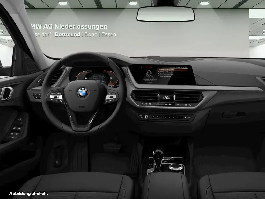 Gebraucht BMW 118 136 PS (100 kW) 2023 Schwarz Kleinwagen
