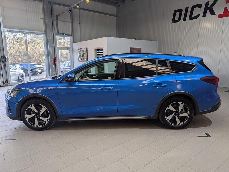 Gebraucht Ford Focus Active 155 PS (114 kW) 2024 Blau Kombi