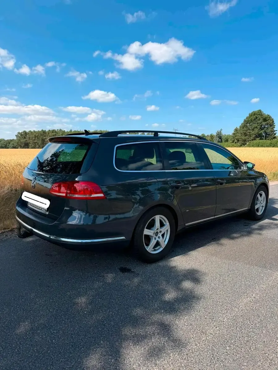 Gebraucht VW Passat 140 PS (102 kW) 2013 Kombi