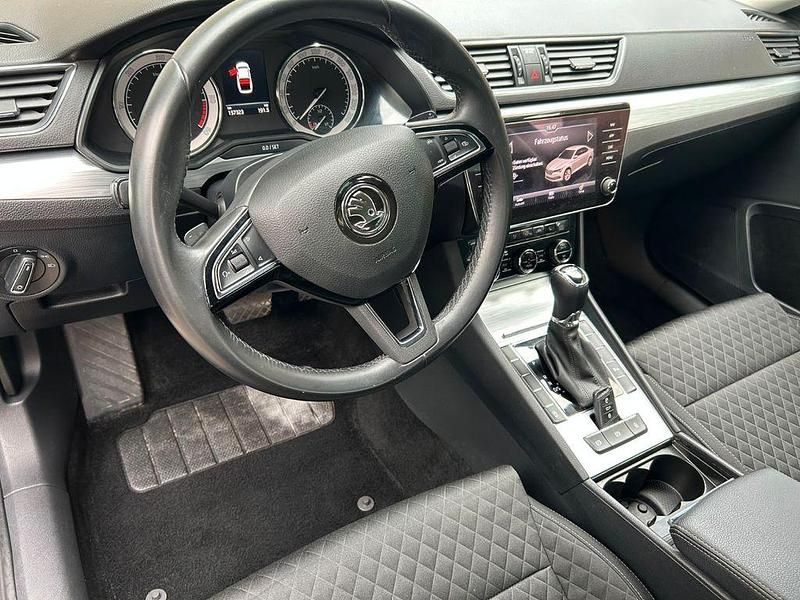 Schwarz Gebraucht 2020 Skoda Superb Active Limousine | 17.555 € (Fairer Preis) - Bild 1/2