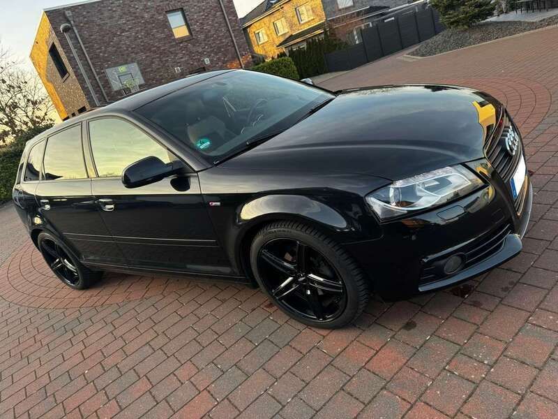 Schwarz Gebraucht 2010 Audi A3 Sportback S-Line Kombi | 6.600 € (Fairer Preis) - Bild 1/4