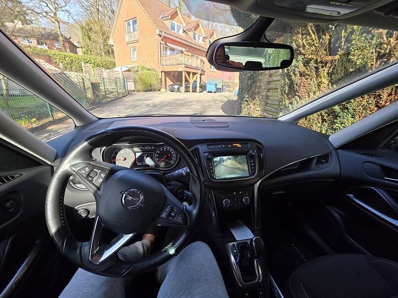 Gebraucht Opel Zafira 140 PS (102 kW) 2016 Grau Van / Kleinbus