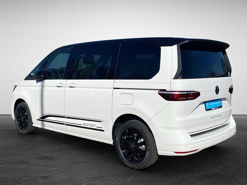 Neu VW Multivan Edition 150 PS (110 kW) 2025 Weiß Van