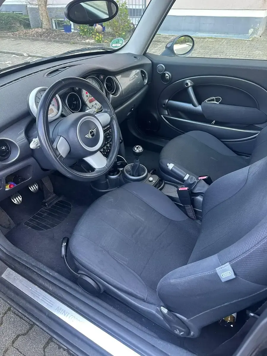 Gebraucht Mini Cooper 116 PS (85 kW) 2005 Schwarz Kleinwagen