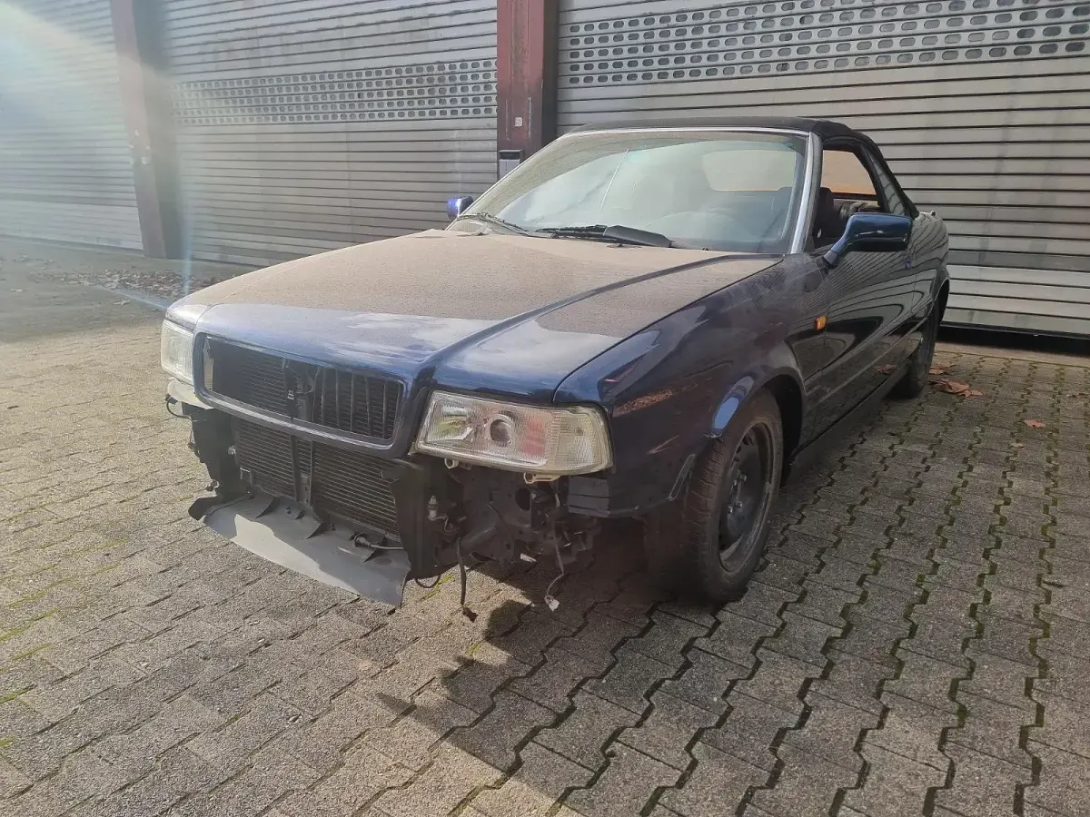 Käytetty Audi 80 174 HP (127 kW) 1997 Sininen Avoauto