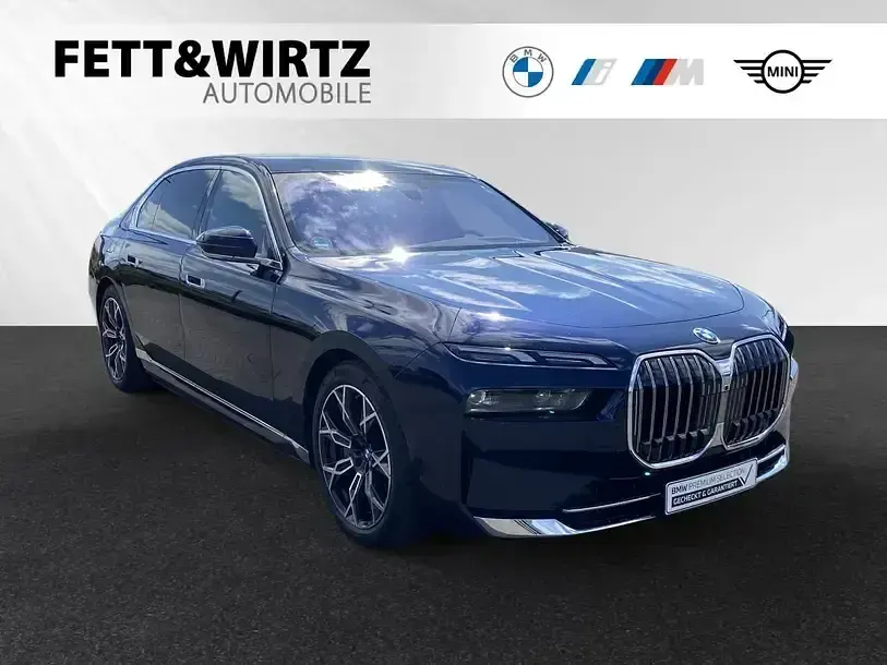 Gebraucht BMW 750e Comfort Edition 489 PS (359 kW) 2025 Limousine