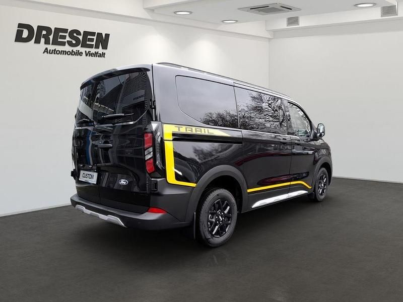 Uusi Ford Transit Custom 136 HP (100 kW) 2026 Musta Farmari