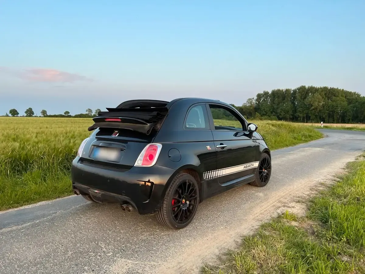 Gebraucht Fiat 500 Abarth 135 PS (99 kW) 2014 Schwarz Cabrio
