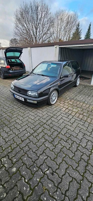Schwarz Gebraucht 1996 VW Golf III GT Kleinwagen | 2.500 € (Fairer Preis) - Bild 1/4
