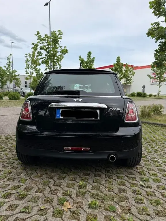 Gebraucht Mini Cooper D 111 PS (81 kW) 2011 Schwarz Kleinwagen
