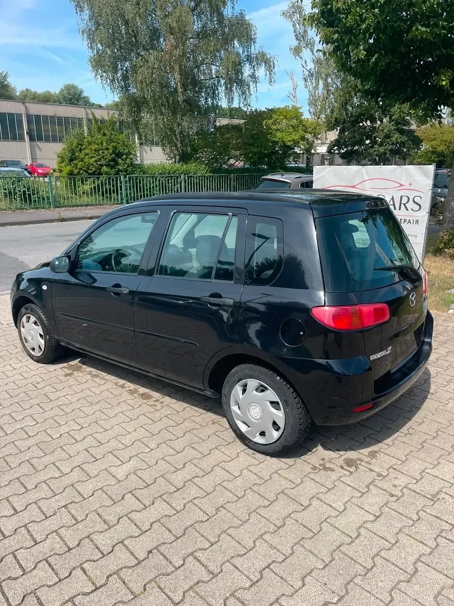 Gebraucht Mazda 2 80 PS (58 kW) 2003 Schwarz Kleinwagen