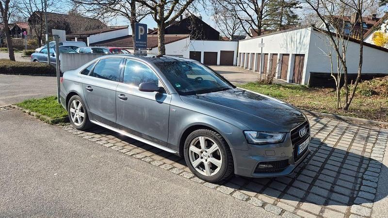 Grau Gebraucht 2014 Audi A4 Ambition Limousine | 14.000 € (Guter Preis) - Bild 1/4