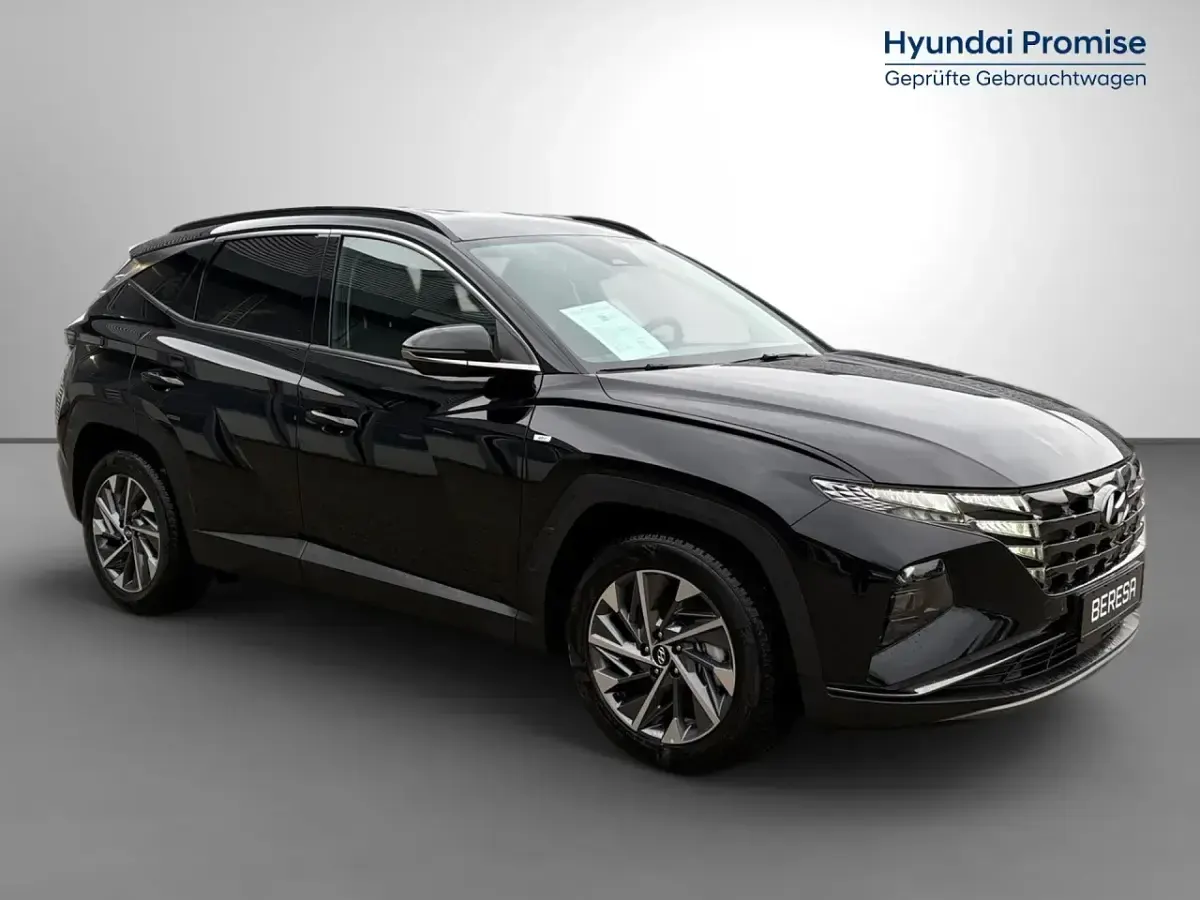 Gebraucht Hyundai Tucson Trend 150 PS (110 kW) 2024 Schwarz SUV