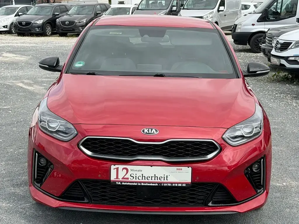 Gebraucht Kia Ceed GT GT-Line 136 PS (100 kW) 2019 Rot Limousine