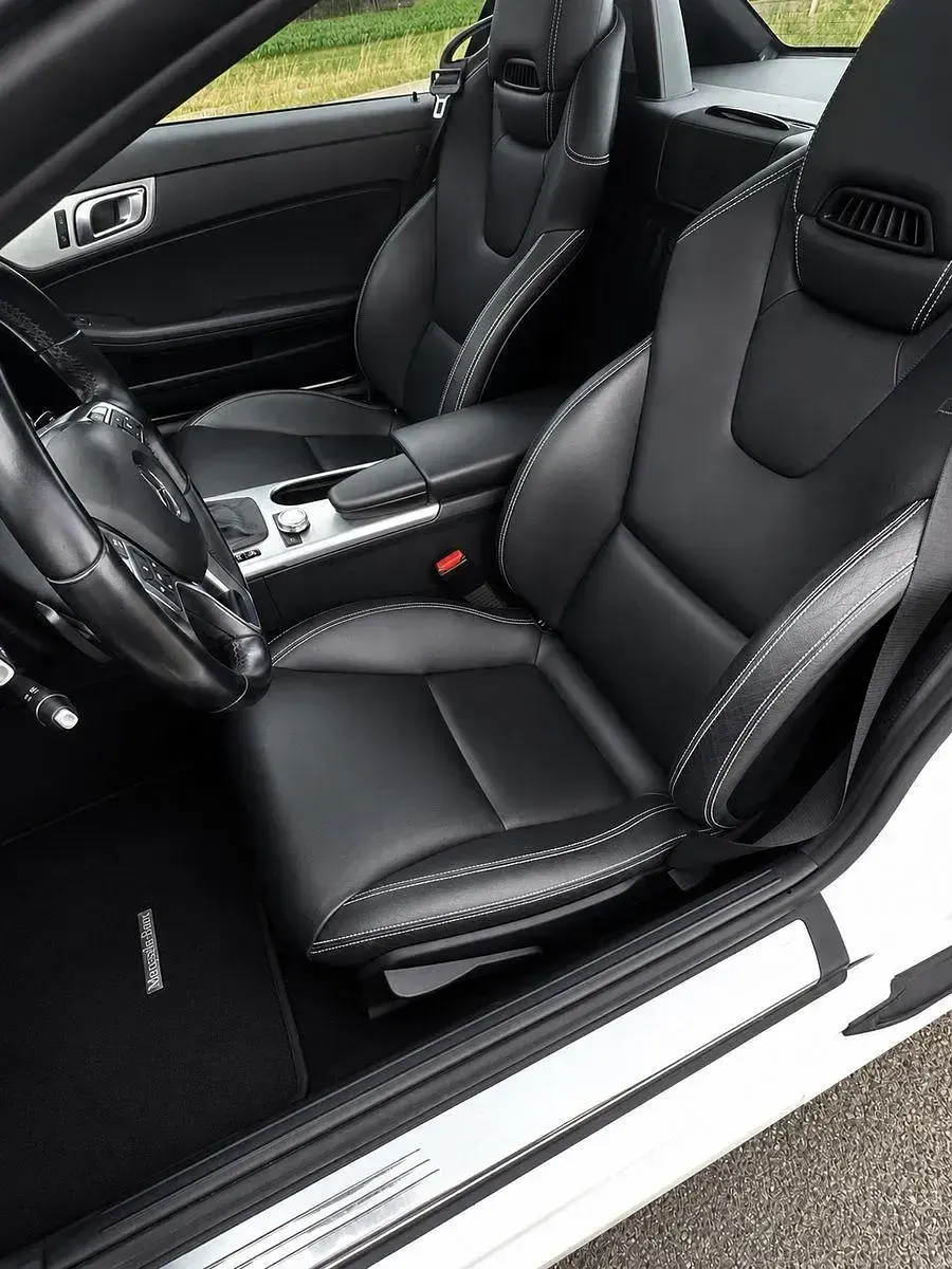 Gebraucht Mercedes SLK200 184 PS (135 kW) 2015 Weiß Cabrio