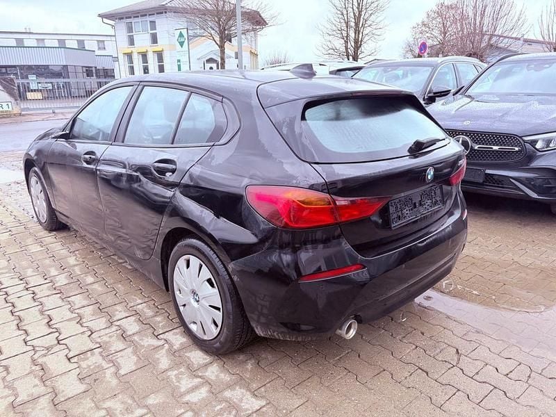 Gebraucht BMW 116 109 PS (80 kW) 2021 Schwarz Kleinwagen