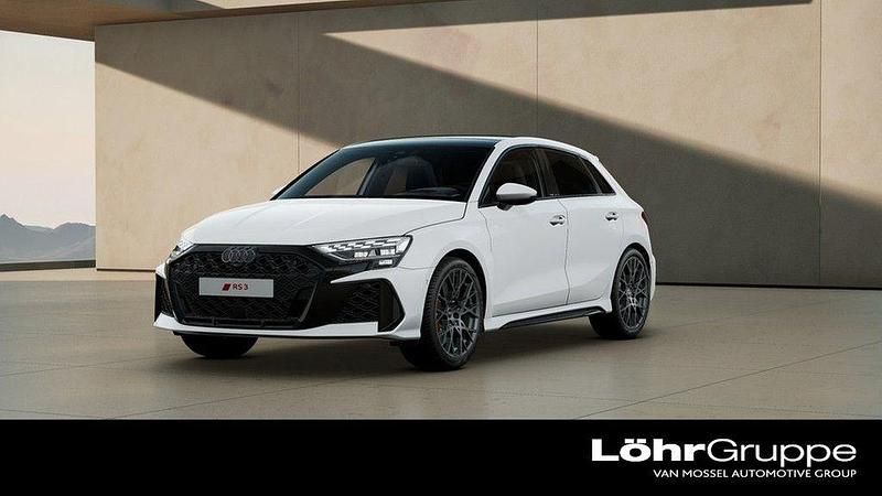 Gebraucht Audi RS3 Sport 400 PS (294 kW) 2025 Weiß Limousine