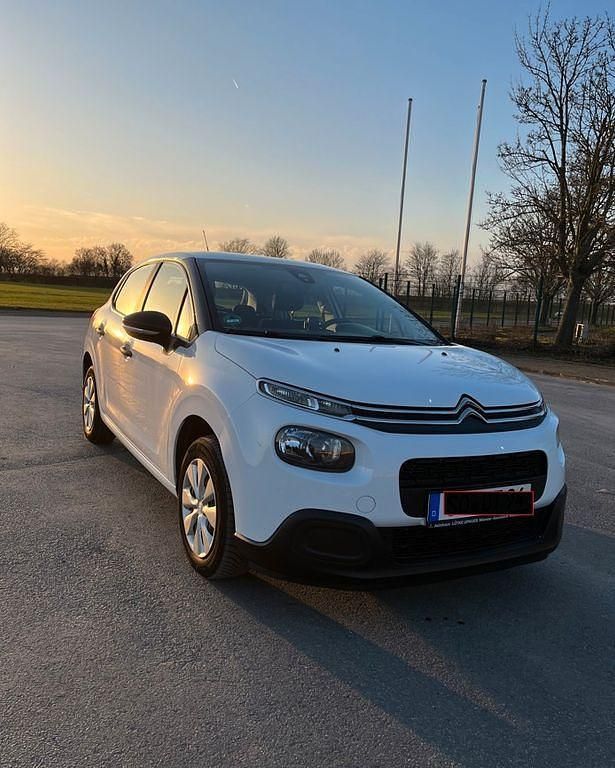 Gebraucht Citroën C3 Live 68 PS (50 kW) 2019 Weiß Kleinwagen