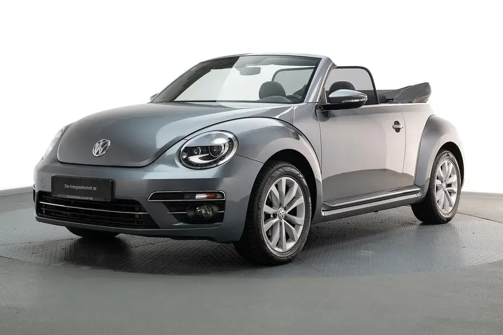 Gebraucht VW Beetle Design 150 PS (110 kW) 2018 Platinum grey metallic Kleinwagen